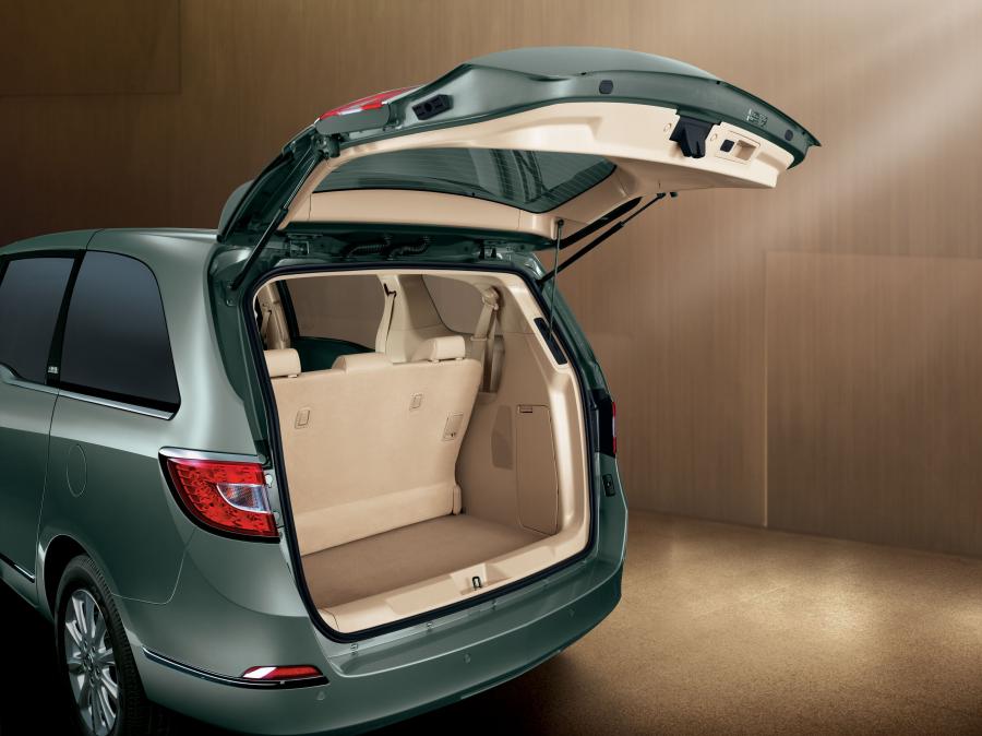  Buick GL8 2011 года  (фото 29 из 42)